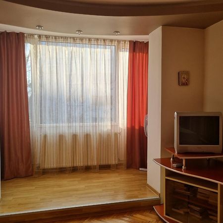 Nice & Relaxing Central Apartment Baia Mare Ngoại thất bức ảnh